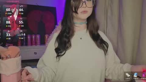 Nika and Lori online show from 15, 5, 2026