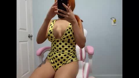 Snapshot of lili848744 chatting on 6, 6, 2026 lili848744 online show from 6, 6, 2026