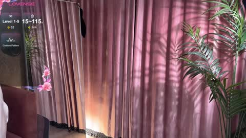 Lili online show from 21, 9, 2025