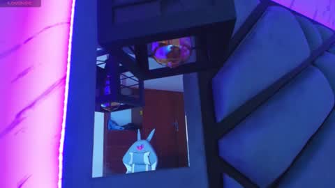 lili_evanss online show from 2, 2, 2026