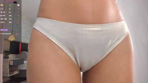 Snapshot of lili_foxy chatting on 19, 2, 2025 lili online show from 19, 2, 2025