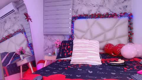 Lily online show from 14, 2, 2026