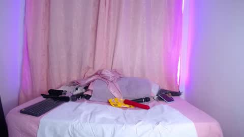 lili Matheus69 online show from 12, 12, 2024