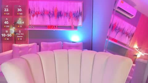 holis soy lily chang no olvides el pulgar arriba es muy importante para mi 3 independent model online show from 31, 1, 2026