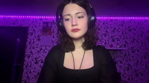 Lili online show from 9, 11, 2025