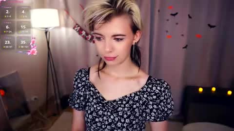 Lilian online show from 10, 10, 2025