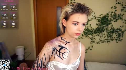 Lilian online show from 18, 11, 2025