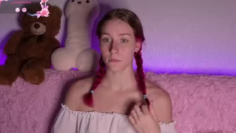Snapshot of lilianlahot chatting on 18, 7, 2026 Lilly online show from 18, 7, 2026