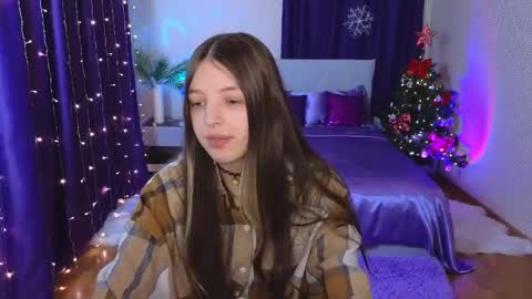 Lili Bakery online show from 23, 12, 2024