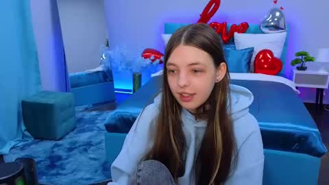 Lili Bakery online show from 21, 2, 2025