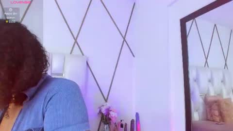 Snapshot of lilicameron_ chatting on 30, 6, 2026 LIli cameron online show from 30, 6, 2026