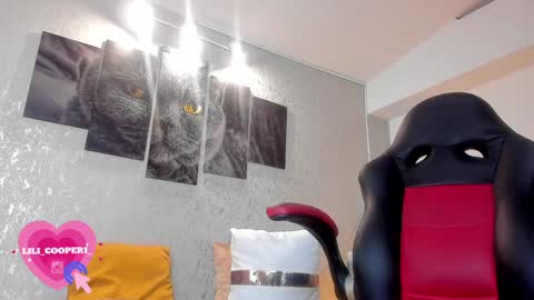 Snapshot of lilicooper_ chatting on 8, 2, 2025 Lili Cooper online show from 8, 2, 2025