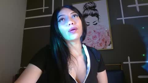 Simone 3 online show from 18, 11, 2025