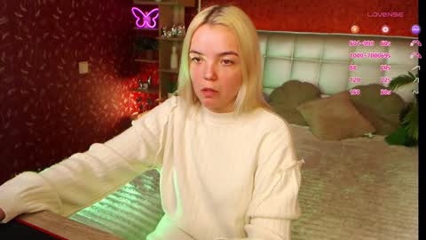 Lilie online show from 3, 2, 2025