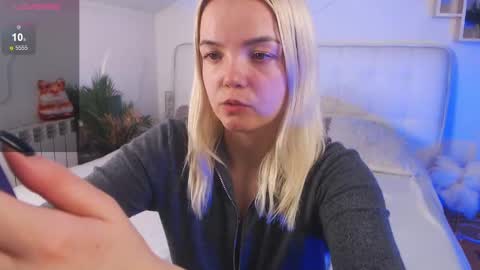 Lilie online show from 25, 2, 2025