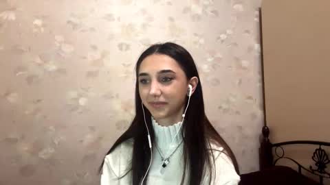 Lina online show from 10, 10, 2025