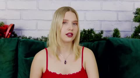 LiliLinn online show from 13, 1, 2025