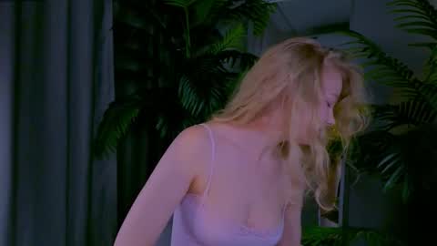 lililok101 online show from 18, 3, 2026