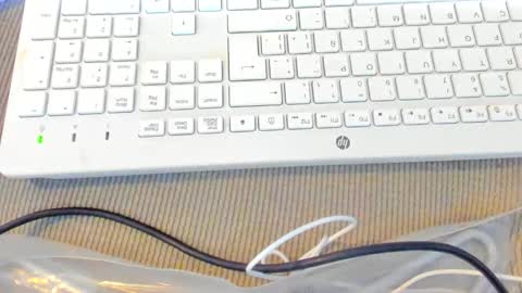 Lili  online show from 17, 4, 2026