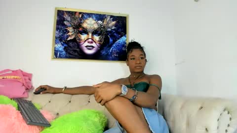 Snapshot of lilit2005_ chatting on 15, 2, 2025 lilit2005_ online show from 15, 2, 2025