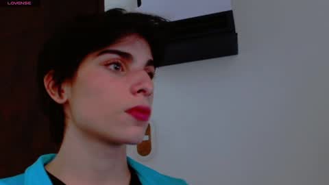 lilit233 online show from 10, 1, 2026