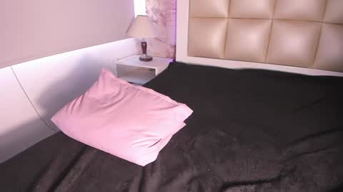 Snapshot of lilit_jade chatting on 22, 1, 2025 Lilit online show from 22, 1, 2025