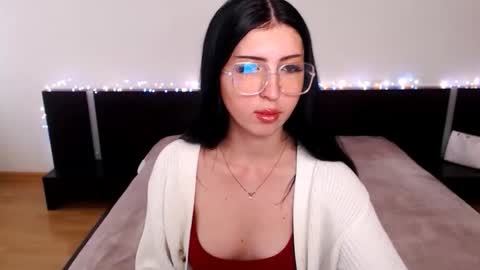 Snapshot of lilit_lov chatting on 22, 10, 2025 Lilit online show from 22, 10, 2025