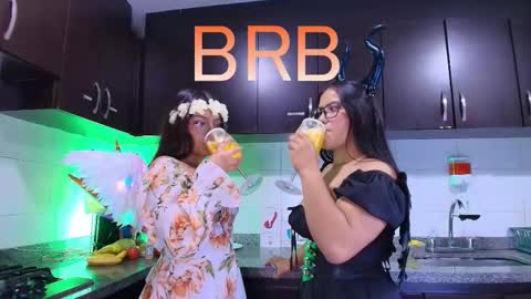 Lilith and Khloe  online show from 6, 11, 2025