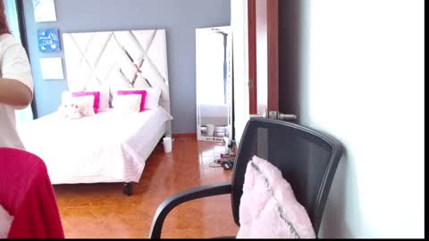 lili online show from 16, 12, 2025