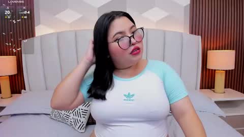 Snapshot of lilith_hills_ chatting on 28, 2, 2025 Ashley online show from 28, 2, 2025