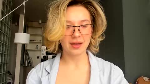 lilith online show from 26, 3, 2026