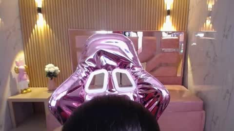 Lilith  online show from 5, 2, 2025