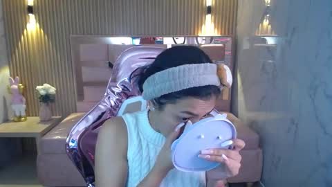 Lilith  online show from 15, 2, 2025