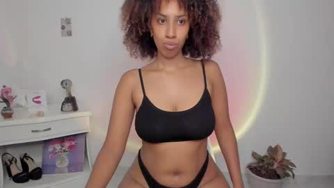 Snapshot of lilith_vision chatting on 25, 2, 2025 Alejandra online show from 25, 2, 2025