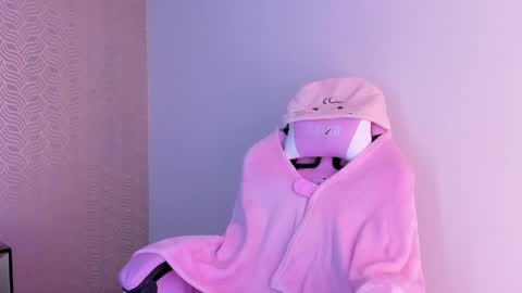 Snapshot of lilithcary chatting on 4, 2, 2025 Lilith online show from 4, 2, 2025