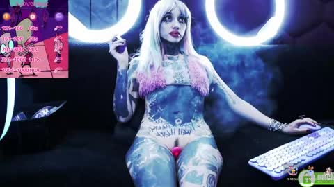 Tifon Mary - Indepent model  online show from 30, 4, 2026