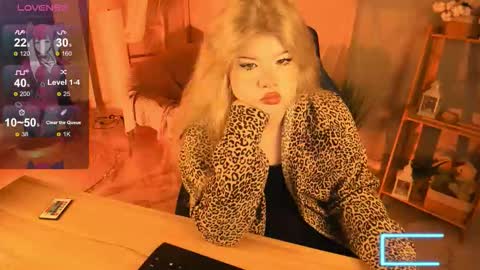 Snapshot of lilithnelson chatting on 11, 9, 2025 LilithNelson online show from 11, 9, 2025