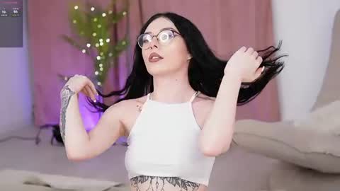 lilithpixie online show from 20, 7, 2026