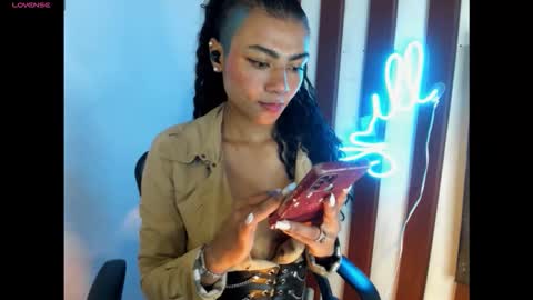 lilithsabeth online show from 10, 9, 2025