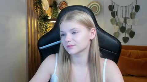 lilitrosen online show from 10, 10, 2025