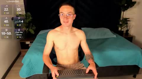 Lil James online show from 12, 11, 2025