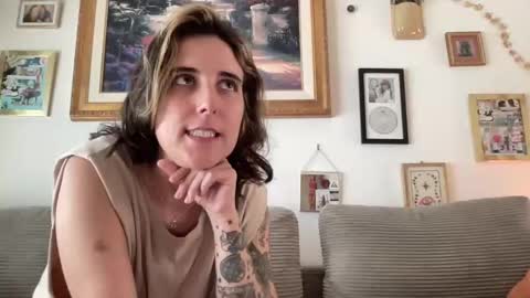 lilldaddysgirl online show from 21, 9, 2025