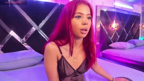 Snapshot of lill_kims chatting on 13, 5, 2026 lill_kims online show from 13, 5, 2026