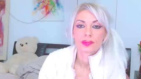 Snapshot of lillianasara chatting on 17, 2, 2026 Lara online show from 17, 2, 2026