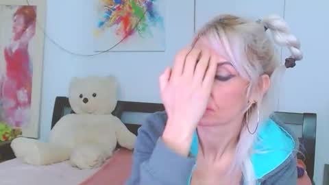 Snapshot of lillianasara chatting on 3, 3, 2026 Lara online show from 3, 3, 2026