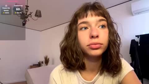 Amelia online show from 10, 3, 2026