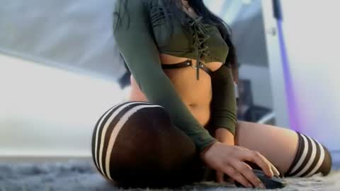 Snapshot of lillith_777 chatting on 15, 7, 2026 lillith_777 online show from 15, 7, 2026