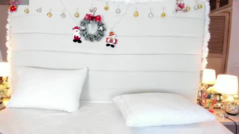 Snapshot of lilly_2809_ chatting on 14, 12, 2024 Lizeth follow me in my igimlilycute 3 online show from 14, 12, 2024