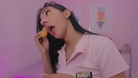 Sweety Lilly Love  online show from 17, 2, 2026