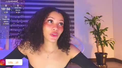 Snapshot of lilly_dollss chatting on 11, 12, 2024 Sofia online show from 11, 12, 2024